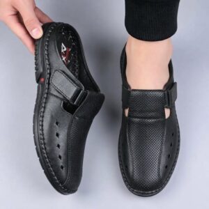 100 % Genuine Leather. Code: LB